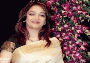i don t play a gangster in gulab gang says madhuri