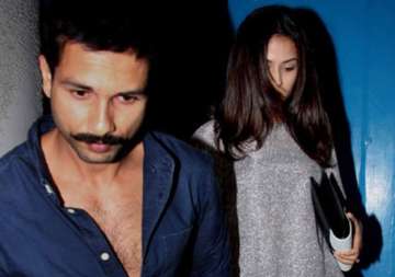 spotted the adorable couple shahid kapoor and mira rajput enjoying their dinner date