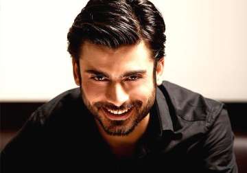 humsafar fawad khan will make you fall in love with him all over again
