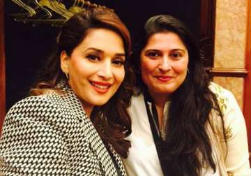 when pakistani oscar winner shared a fan moment with madhuri dixit