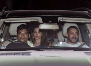 2002 hit and run case salman khan s alleged fianc iulia vantur visits him before verdict