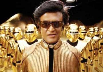 rajinikanth gets ready for make up test for enthiran 2
