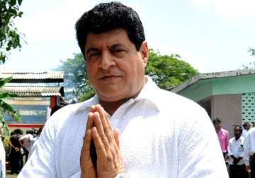 ftii row bollywood list opposing gajendra chauhan s appointment gets longer