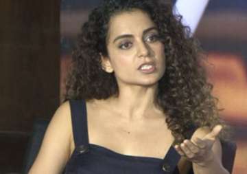 leaked video kangana ranaut loses temper and shouts on sets of her film