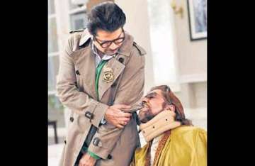 kapoor bites kapoor draws blood anil takes tetanus shot