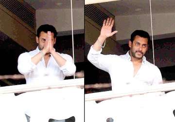 salman khan thanks fans for support