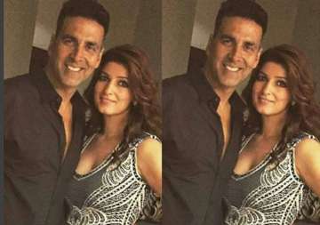 akshay kumar celebrates 48th birthday with wife twinkle khanna view pics