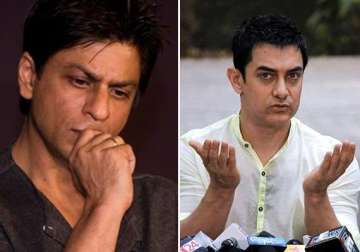 shah rukh aamir still in shock mourn for peshawar attack victims