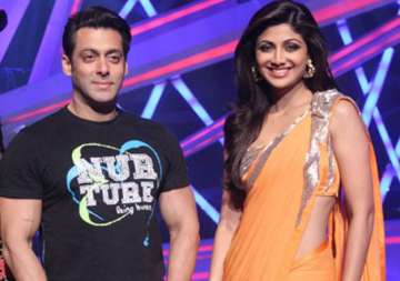 shilpa shetty reveals how salman khan saved her drowning career in bollywood
