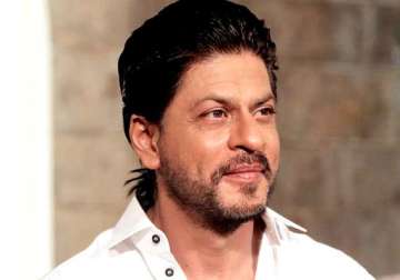 shah rukh khan happy new year is a quintessential bollywood film