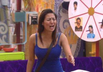 bigg boss 9 rochelle rao gets eliminated from the show before finale