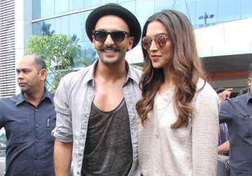 adorable ranveer and deepika s super cute moments during gajanana launch watch video