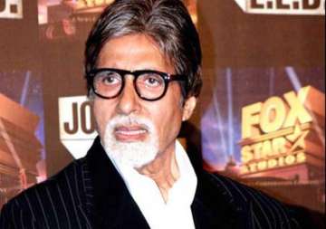 shocking amitabh bachchan was receiving dirty abusive sms from over a year