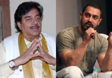 shatrughan disapproves of aamir s remark on intolerance