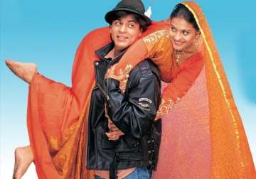 ddlj s affair with maratha mandir to continue for another 10 weeks