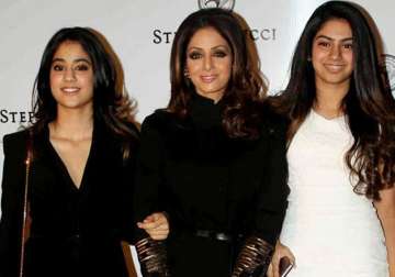 sridevi s teenage daughter khushi kapoor stands up against offensive comments