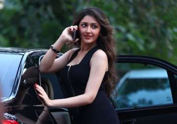 debutant actress sayesha s first look in ajay devgn s directorial shivaay out view pic