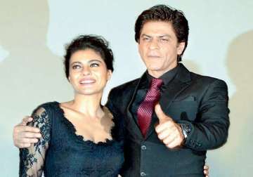 tanishaa mukerji eager to see kajol and shah rukh in dilwale