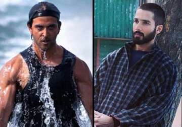 bang bang vs haider hrithik starrer to have 3500 screens shahid to settle in with 1200