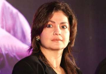 would love to make a documentary on father s life pooja bhatt
