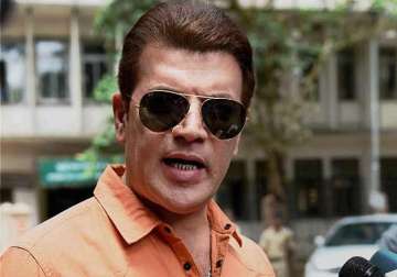 aditya pancholi in trouble lawyers take legal action against him for misbehaviour in court