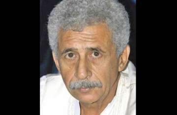 naseeruddin shah loses his cool in bangalore