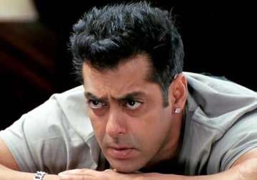 salman khan in trouble again accused of snatching docs related to gopinath munde s death