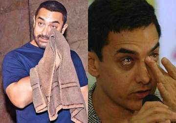 twitter makes fun of aamir khan s tears