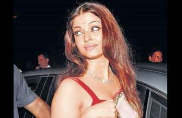 aishwarya wanted to avoid eye infection at cannes