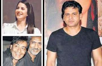 katrina gets a friendship watch from manoj bajpai