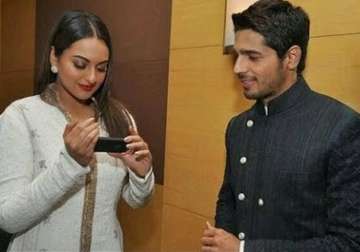 sonakshi finds a girl for sidharth and it is not alia