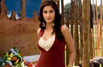 katrina collapsed on sets due to stress lack of sleep