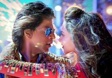 shah rukh khan s happy new year gets bumper opening