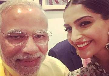narendra modi becomes bollywood s most loved selfie personality see pics