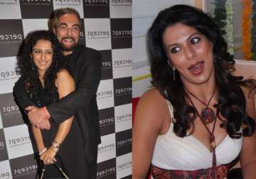 kabir bedi s fourth wife parveen dusanj reacts on step daughter pooja s allegations