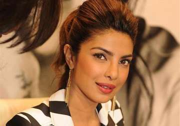 hollywood calling priyanka chopra signs contract with american tv network