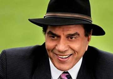dharmendra to appear in tv serial will play as love guru to lead actor