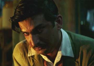 detective byomkesh bakshy trailer review sushant singh rajput at his best plays dark and edgy watch video