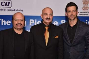 bollywood s roshan trio felicitated at cii big picture summit 2014
