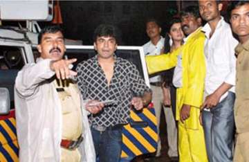 raja chaudhary caught in mumbai for drunken driving