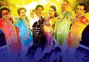 happy new year indiawaale song review srk and team set the stage on fire watch video