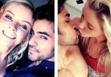 will gautam s selfie kissing a girl disturb his relations with diandra see pics