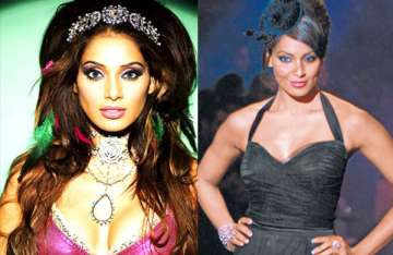 bipasha to play queen s bodyguard in maratha period film