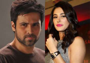 when emraan hashmi rescued nargis fakhri from an indecent fan