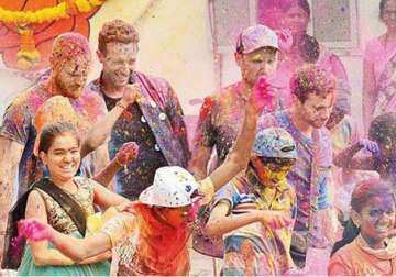 omg coldplay is in india again