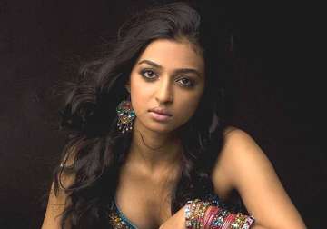 radhika apte s nude video scandal confusion over the actress being sad or happy