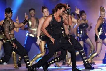 ipl 8 opening hrithik roshan s performance pics