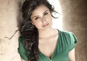 parineeti chopra gets five million fans on facebook