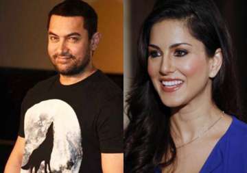 sexist interview impact aamir khan invites sunny leone for special lunch