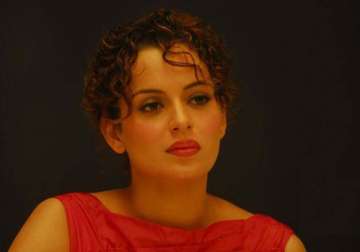 kangana ranaut says she was victim of ill treatment in b town